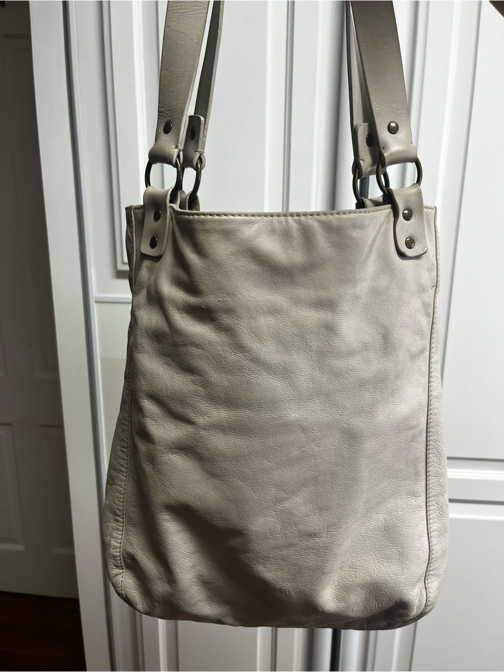 J. Jill Leather Shoulder bucket Bag in cream